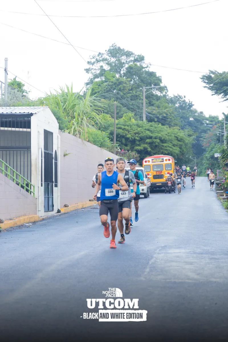 Foto de Alex Merlos - El Cementerio