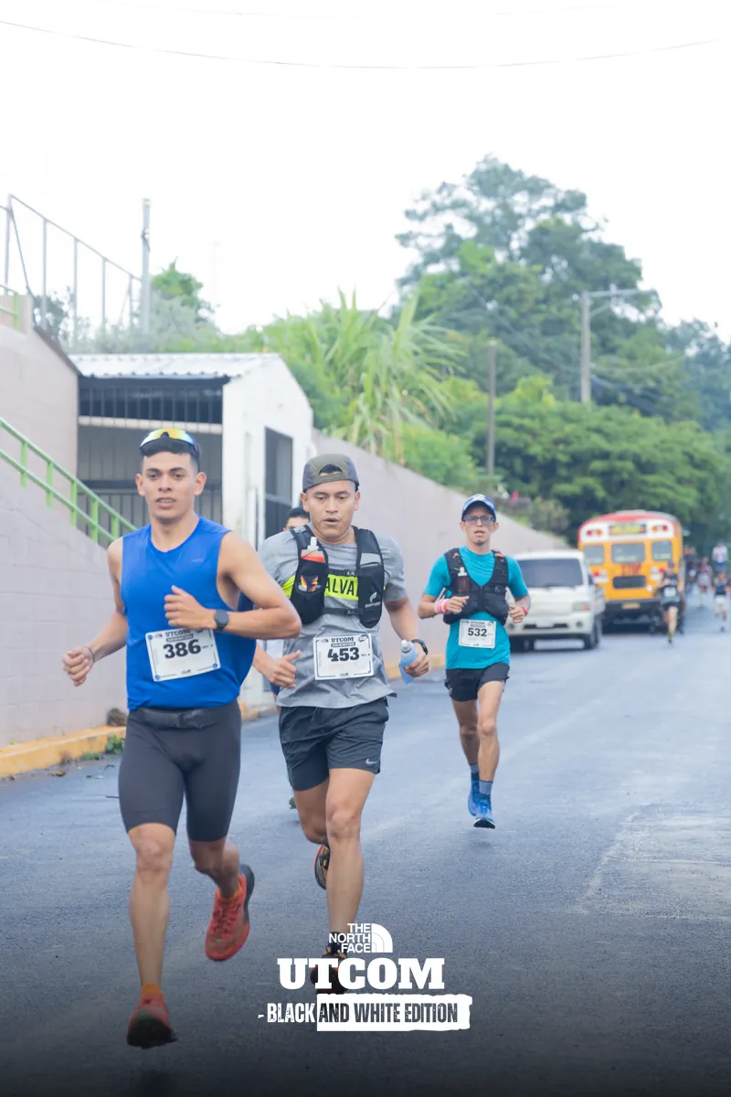 Foto de Alex Merlos - El Cementerio
