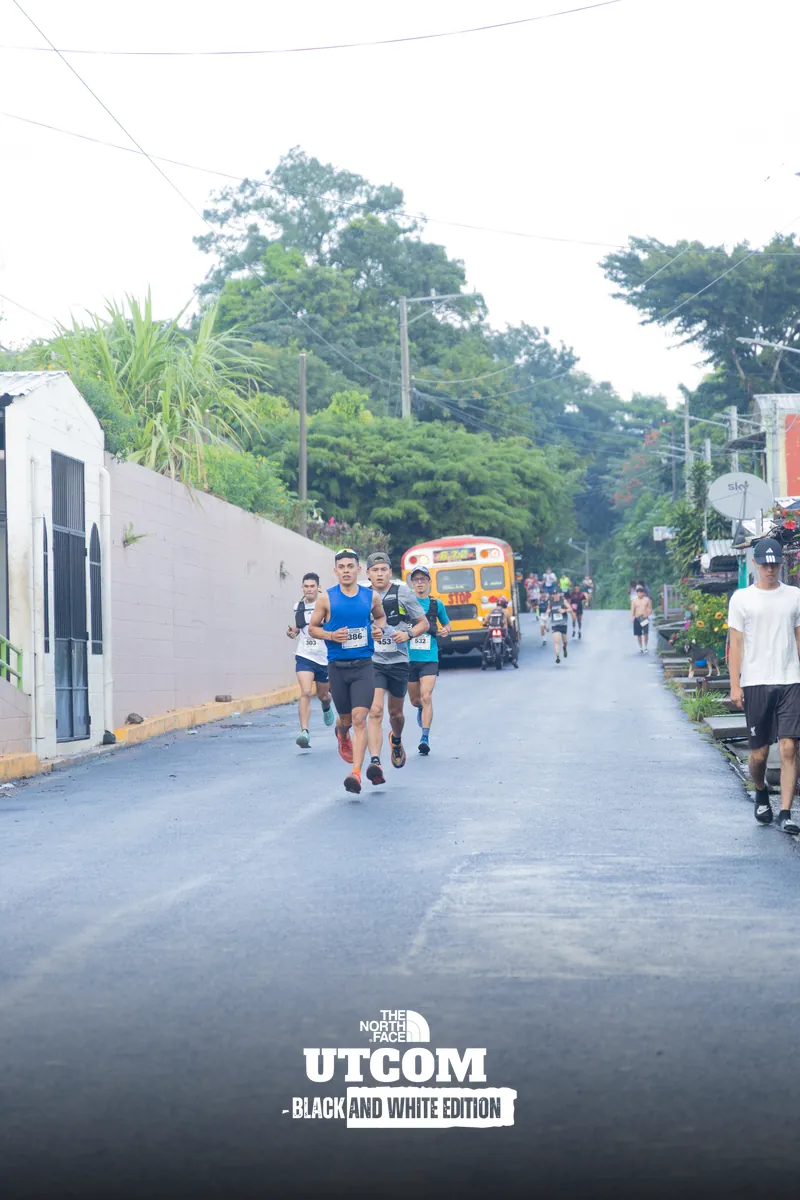 Foto de Alex Merlos - El Cementerio